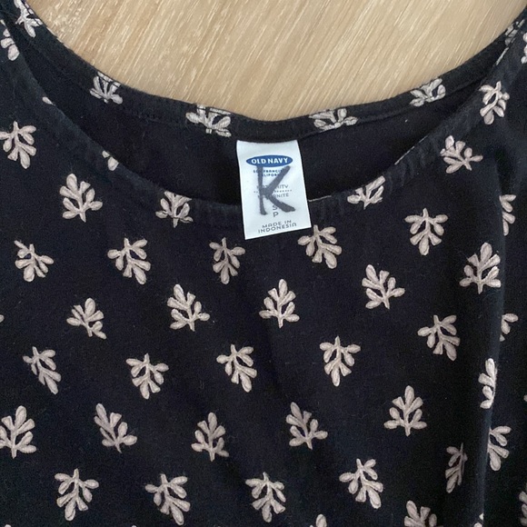 Maternity clothing - Picture 2 of 5